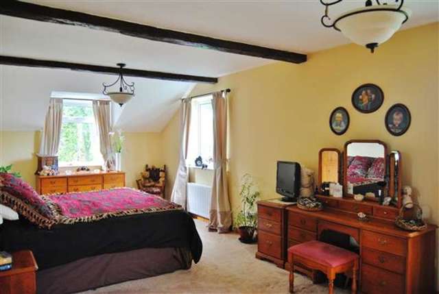  Image of 4 bedroom Cottage for sale in Blind Lane Brandon Grantham NG32 at Brandon, NG32 2AR