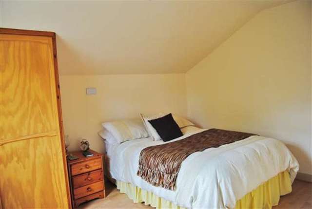  Image of 4 bedroom Cottage for sale in Blind Lane Brandon Grantham NG32 at Brandon, NG32 2AR