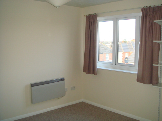  Image of 2 bedroom Apartment to rent in Rose Street Swindon SN2 at Rodbourne  Swindon, SN2 2HZ