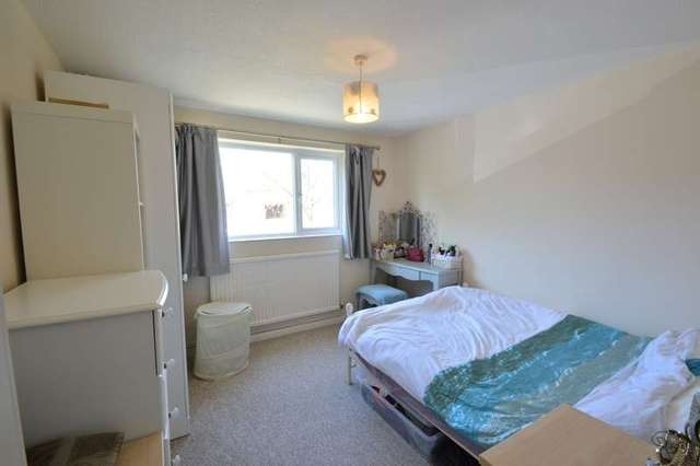  Image of 1 bedroom Flat to rent in Rosebank Lodge Lakeside Avenue Rownhams Southampton SO16 at Lakeside Avenue Rownhams Romsey, SO16 8DZ
