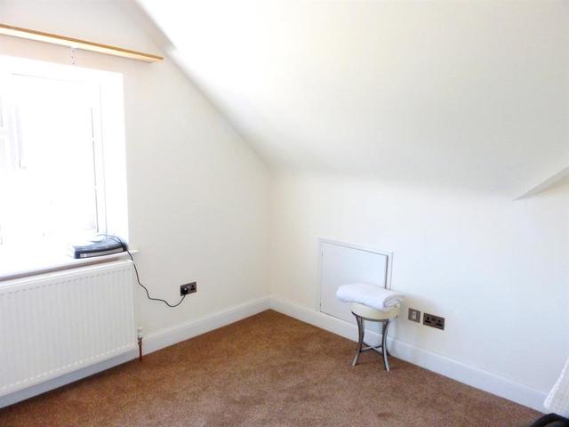  Image of 4 bedroom Semi-Detached house for sale in Rosedale Close Bricket Wood St. Albans AL2 at Rosedale Close Bricket Wood St. Albans, AL2 3XE