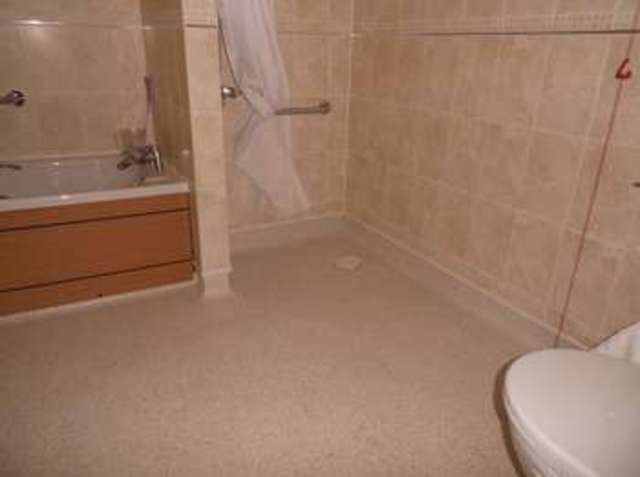  Image of 1 bedroom Flat for sale in Douglas Avenue Exmouth EX8 at 8 Douglas Avenue  Exmouth, EX8 2FA