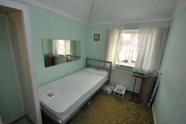  Image of 3 bedroom Semi-Detached house for sale in Salisbury Avenue Kingswood Bristol BS15 at Salisbury Avenue Kingswood Bristol, BS15 8AL