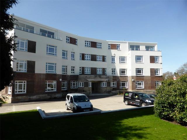  Image of 2 bedroom Penthouse to rent in Sandringham Court Newton Mearns Glasgow G77 at Newton Mearns Glasgow Glasgow, G77 5DT