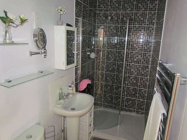  Image of 1 bedroom Apartment for sale in Sansome Place Worcester WR1 at Worcester Worcestershire Worcester, WR1 1UA