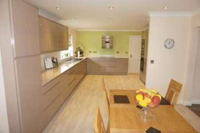  Image of 4 bedroom Detached house for sale in Saxon Close Oake Taunton TA4 at Saxon Close Oake Taunton, TA4 1JA