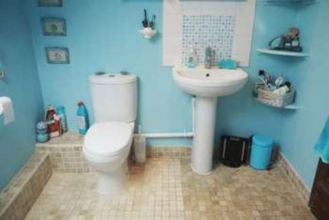  Image of 4 bedroom Semi-Detached house for sale in School Lane Long Clawson Melton Mowbray LE14 at School Lane  Long Clawson, LE14 4PB