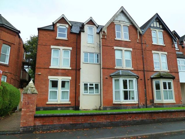  Image of 1 bedroom Flat to rent in School Road Moseley Birmingham B13 at School Road Moseley Birmingham, B13 9TF