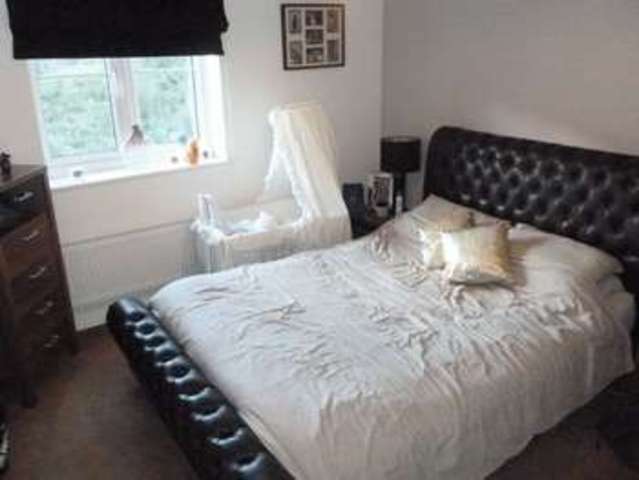  Image of 2 bedroom Flat for sale in Sealand Drive Strood Rochester ME2 at Ravensbourne House Sealand Drive ME2 2EQ  Cuxton, ME2 2EQ