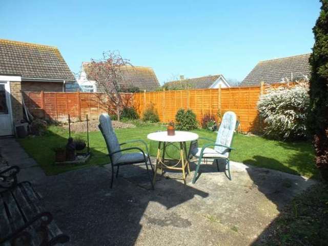  Image of 3 bedroom Chalet for sale in Scalwell Lane Seaton EX12 at Scalwell Lane  Seaton, EX12 2JP