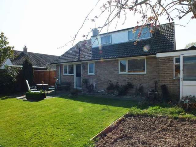  Image of 3 bedroom Chalet for sale in Scalwell Lane Seaton EX12 at Scalwell Lane  Seaton, EX12 2JP