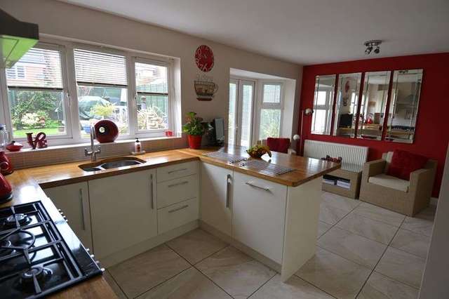  Image of 5 bedroom Detached house for sale in Sedgebourne Way Northfield Birmingham B31 at Sedgebourne Way Northfield Birmingham, B31 5HQ