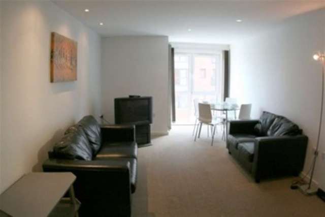  Image of 2 bedroom Flat to rent in Central Way Warrington WA2 at Warrington, WA2 7TG