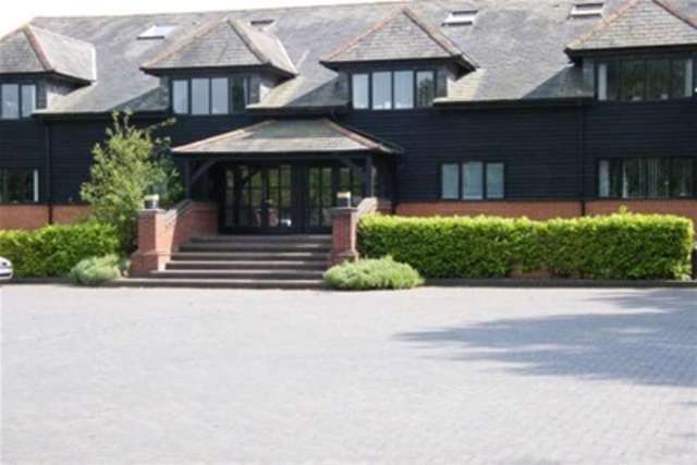  Image of 4 bedroom Flat to rent in Sotherington Lane Selborne Alton GU34 at Alton, GU34 3LP