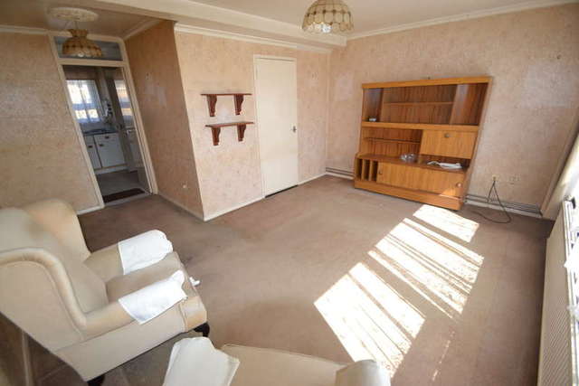  Image of 2 bedroom Flat for sale in Selborne Avenue London E12 at London Little Ilford, E12 5NP