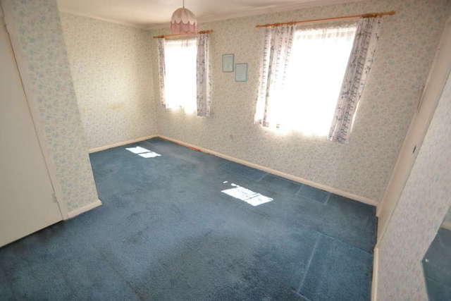  Image of 2 bedroom Flat for sale in Selborne Avenue London E12 at London Little Ilford, E12 5NP