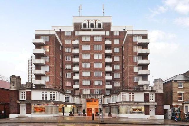  Image of 2 bedroom Flat to rent in Shepherds Bush Road London W6 at London, W6 7LZ