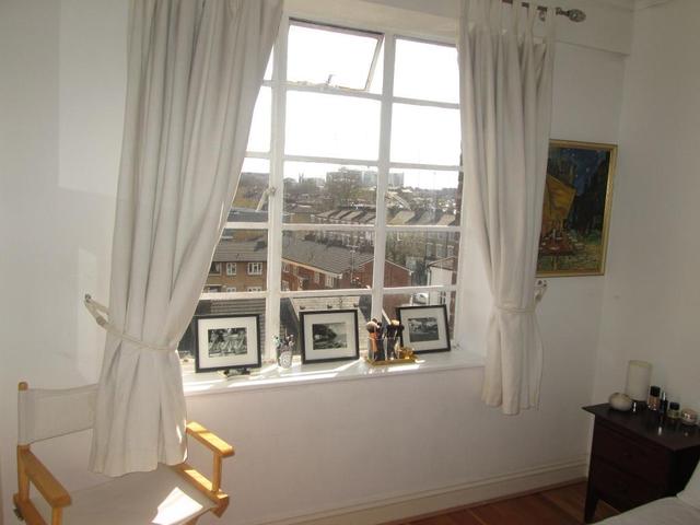  Image of 2 bedroom Flat to rent in Shepherds Bush Road London W6 at London, W6 7LZ