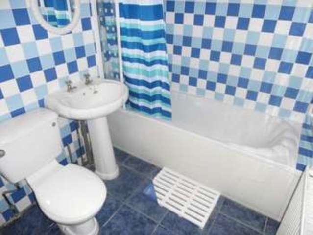  Image of 1 bedroom Property to rent in Sherwood Park Road Sutton SM1 at Sherwood Park Road  Sutton, SM1 2SG