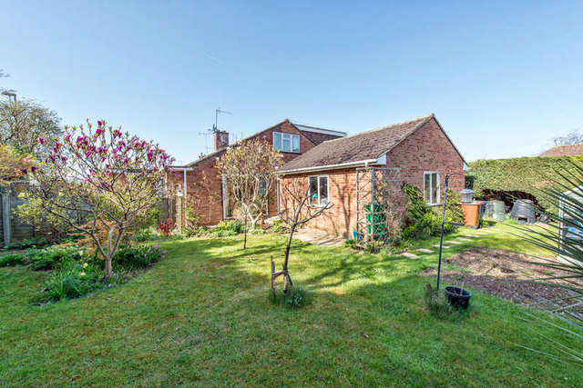  Image of 3 bedroom Detached house for sale in Greenway Close Shurdington Cheltenham GL51 at Shurdington Cheltenham, GL51 4TL