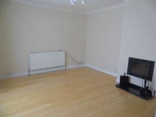  Image of 3 bedroom Detached house for sale in Skegby Road Sutton-in-Ashfield NG17 at Sutton-In-Ashfield Nottinghamshire Sutton-In-Ashfield, NG17 4FF