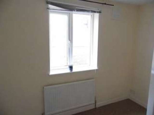  Image of 3 bedroom Detached house for sale in Skegby Road Sutton-in-Ashfield NG17 at Sutton-In-Ashfield Nottinghamshire Sutton-In-Ashfield, NG17 4FF