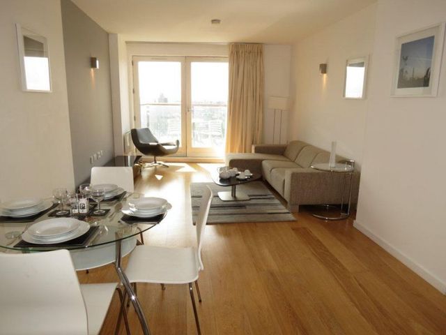  Image of 1 bedroom Apartment to rent in Goulden Street Manchester M4 at 49 Goulden Street  Manchester City, M4 5EL