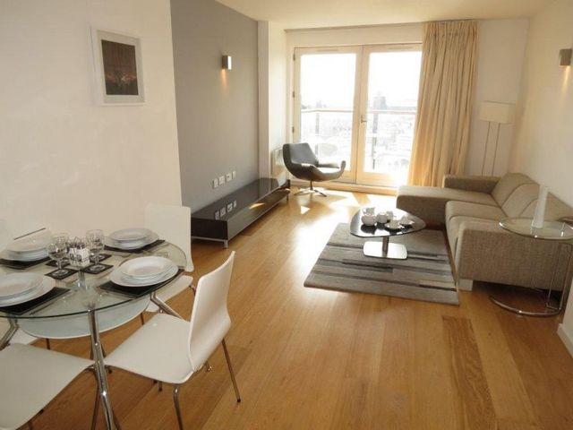  Image of 1 bedroom Apartment to rent in Goulden Street Manchester M4 at 49 Goulden Street  Manchester City, M4 5EL