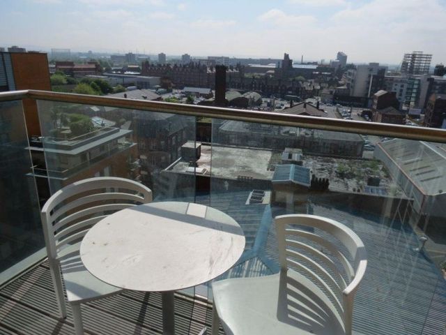  Image of 1 bedroom Apartment to rent in Goulden Street Manchester M4 at 49 Goulden Street  Manchester City, M4 5EL