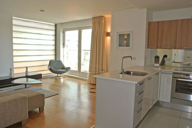  Image of 2 bedroom Apartment to rent in Goulden Street Manchester M4 at 49 Goulden Street  Manchester City, M4 5EH