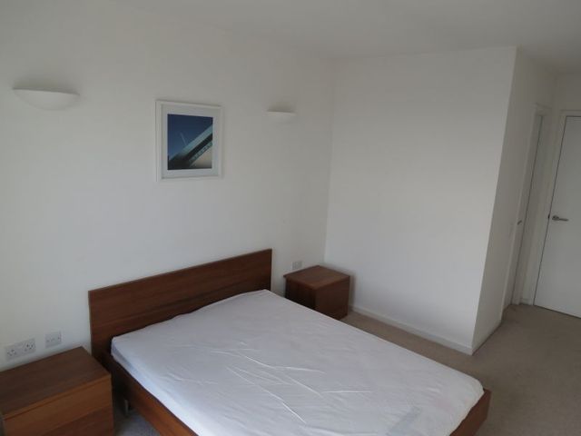  Image of 1 bedroom Apartment to rent in Goulden Street Manchester M4 at 49 Goulden Street  Manchester City, M4 5EN