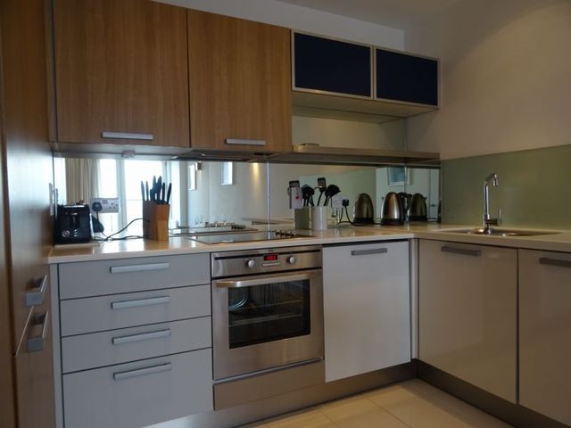  Image of 1 bedroom Apartment to rent in Goulden Street Manchester M4 at 49 Goulden Street  Manchester City, M4 5EL