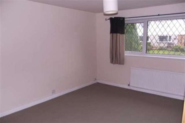  Image of 4 bedroom Detached house to rent in Smalley Croft Penwortham Preston PR1 at Preston, PR1 9TZ