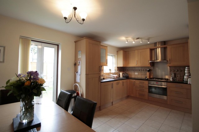  Image of 3 bedroom Detached house to rent in Snellings Road Hersham Walton-on-Thames KT12 at Hersham  Walton-on-Thames, KT12 5JG