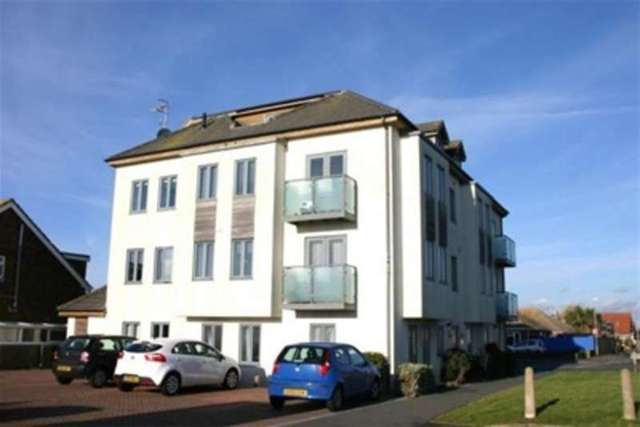  Image of Property to rent in South Coast Road Peacehaven BN10 at Peacehaven, BN10 8QR