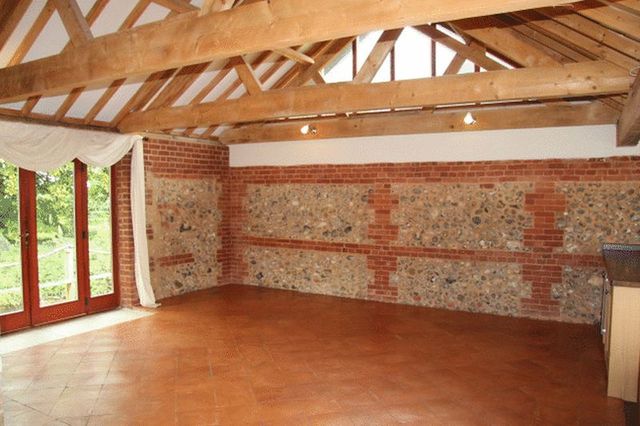 Image of 4 bedroom Property for sale in Carbrooke Carbrooke Thetford IP25 at Shipdham Road Carbrooke Carbrooke, IP25 6SY