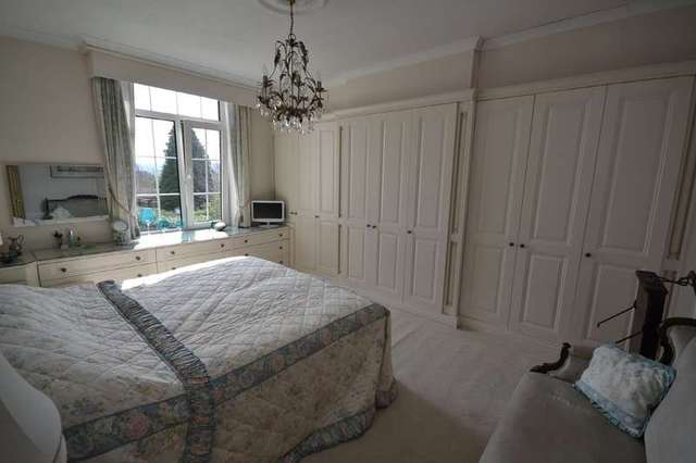  Image of 3 bedroom Semi-Detached house for sale in Long Lane Earlsheaton Dewsbury WF12 at Earlsheaton Dewsbury West Yorkshire, WF12 8LG
