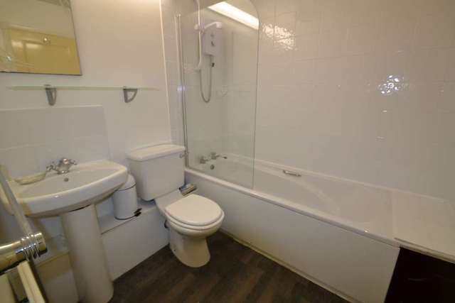 Image of 2 bedroom Apartment for sale in Spath Road Didsbury Manchester M20 at Spath Road Didsbury Manchester, M20 2GA