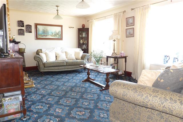  Image of 4 bedroom Bungalow for sale in Springfield Drive Leek ST13 at Springfield Drive  Leek, ST13 6ET
