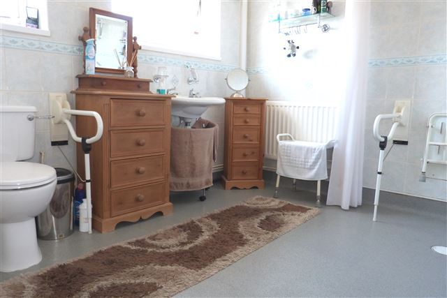  Image of 4 bedroom Bungalow for sale in Springfield Drive Leek ST13 at Springfield Drive  Leek, ST13 6ET