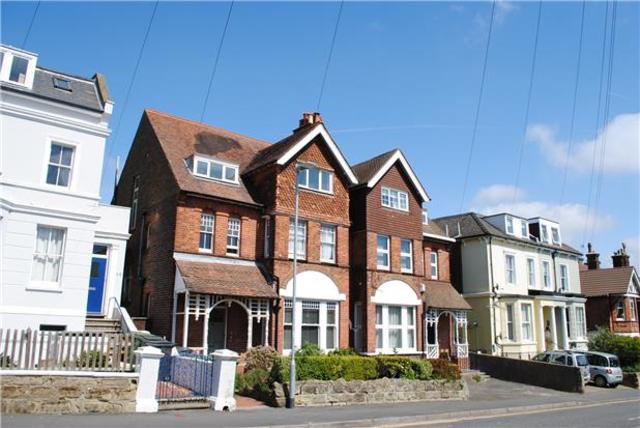  Image of 2 bedroom Flat to rent in Springfield Road St. Leonards-on-Sea TN38 at East Sussex, TN38 0TY