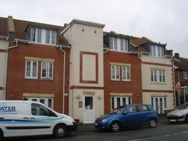  Image of 1 bedroom Flat for sale in Bell Hill Road St. George Bristol BS5 at 125 Bell Hill Road St George Bristol, BS5 7NQ