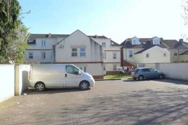  Image of 1 bedroom Flat for sale in Bell Hill Road St. George Bristol BS5 at 125 Bell Hill Road St George Bristol, BS5 7NQ