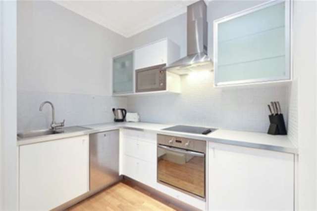  Image of 1 bedroom Flat to rent in St. Helens Gardens London W10 at London, W10 6LH
