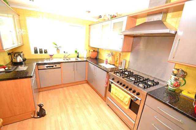  Image of 3 bedroom Detached house for sale in Greenwood Copse St. Ives Ringwood BH24 at 9 Greenwood Copse St. Ives Ringwood, BH24 2PW
