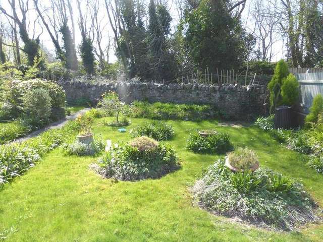  Image of 2 bedroom Detached house for sale in St. Johns Drive Porthcawl CF36 at Porthcawl  Porthcawl, CF36 5PW