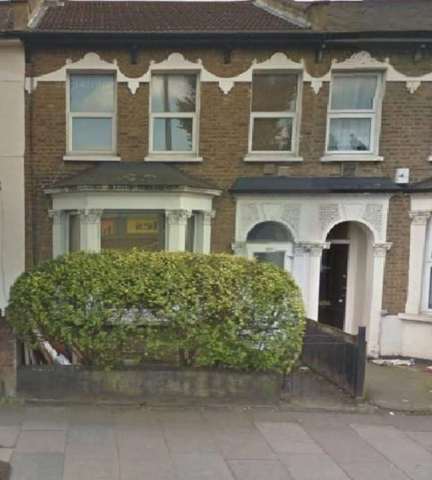  Image of 1 bedroom Maisonette to rent in Staines Road Hounslow TW3 at Staines Road  Hounslow, TW3 3LF