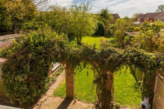  Image of 4 bedroom Detached house for sale in Stepnells Marsworth Tring HP23 at Stepnells Marsworth Tring, HP23 4NQ