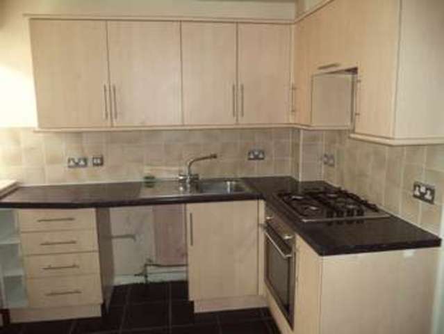  Image of 2 bedroom Terraced house to rent in Stepney Grove Walton Liverpool L4 at Stepney Grove Walton Liverpool, L4 5SR