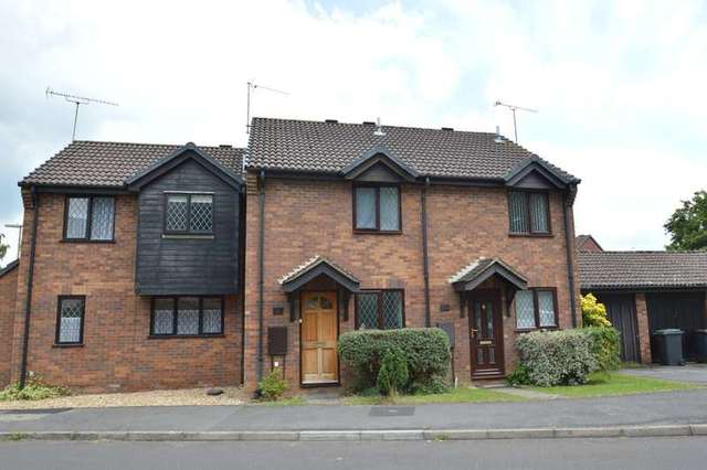  Image of 2 bedroom Terraced house to rent in Stinchar Drive Chandler